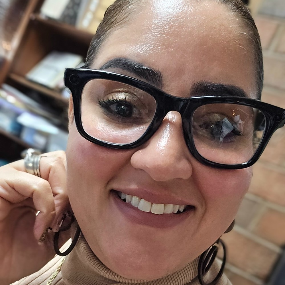 Meet your Posher, Gamely